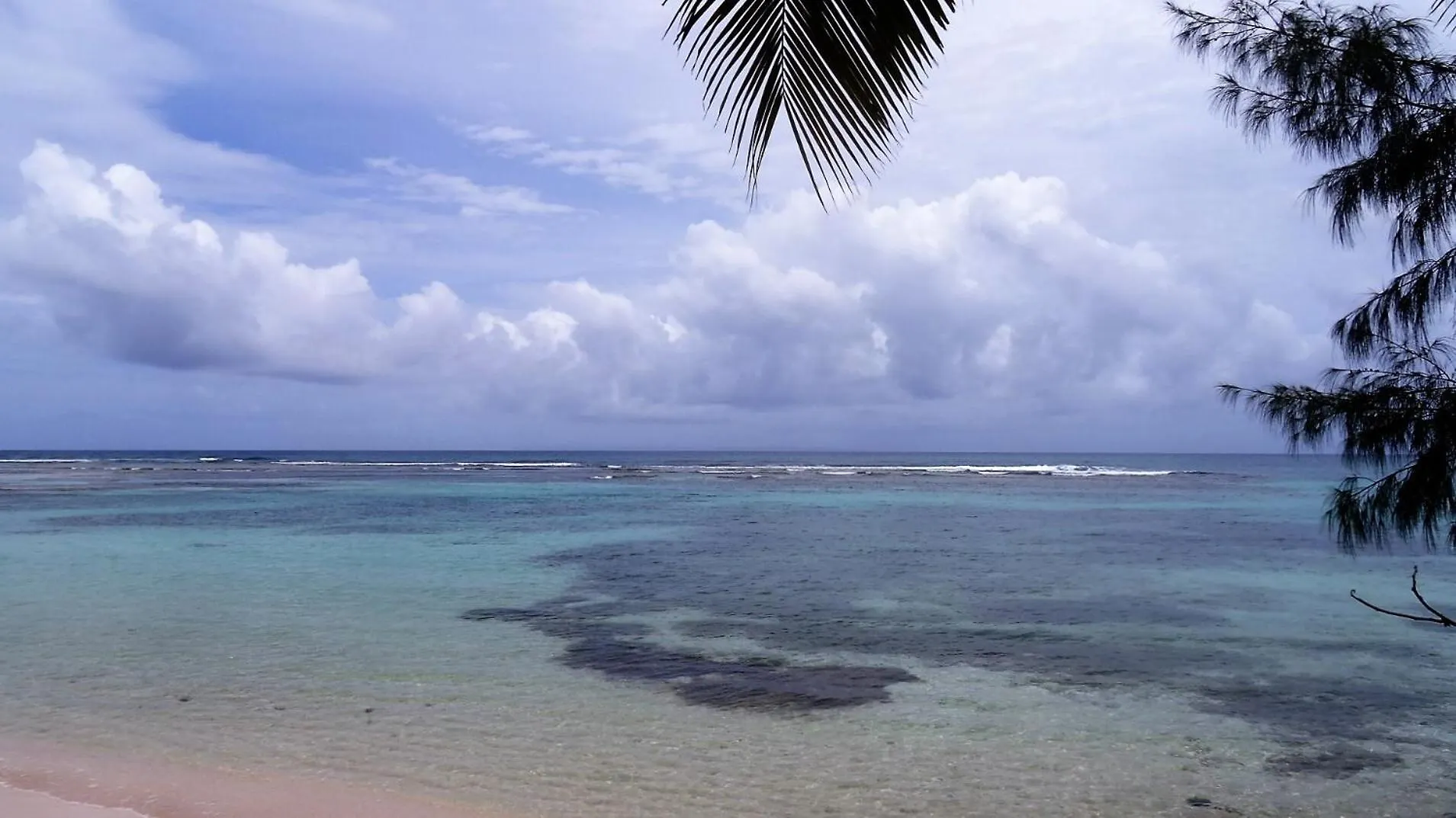 Holidays Guadeloupe -Paradise -Anse Des Rochers Belle-Allée